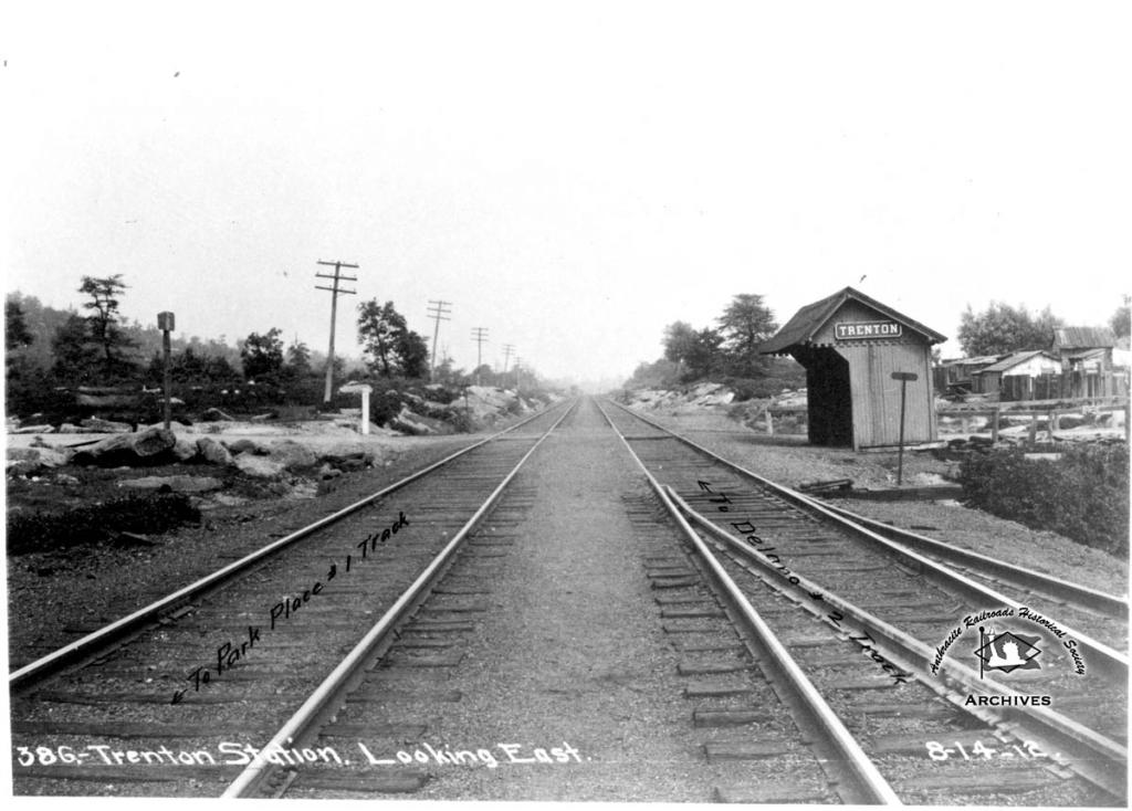 Lehigh Valley Station  at Trenton, PA - ARHS Digital Archive