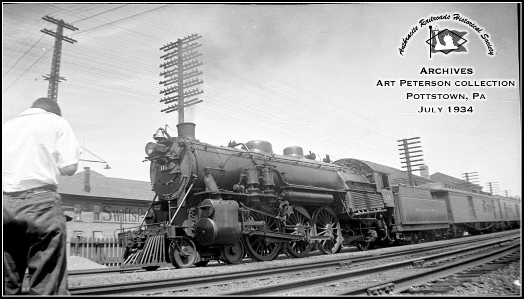 Reading RDG 4-6-2 116 at Pottstown, PA - ARHS Digital Archive