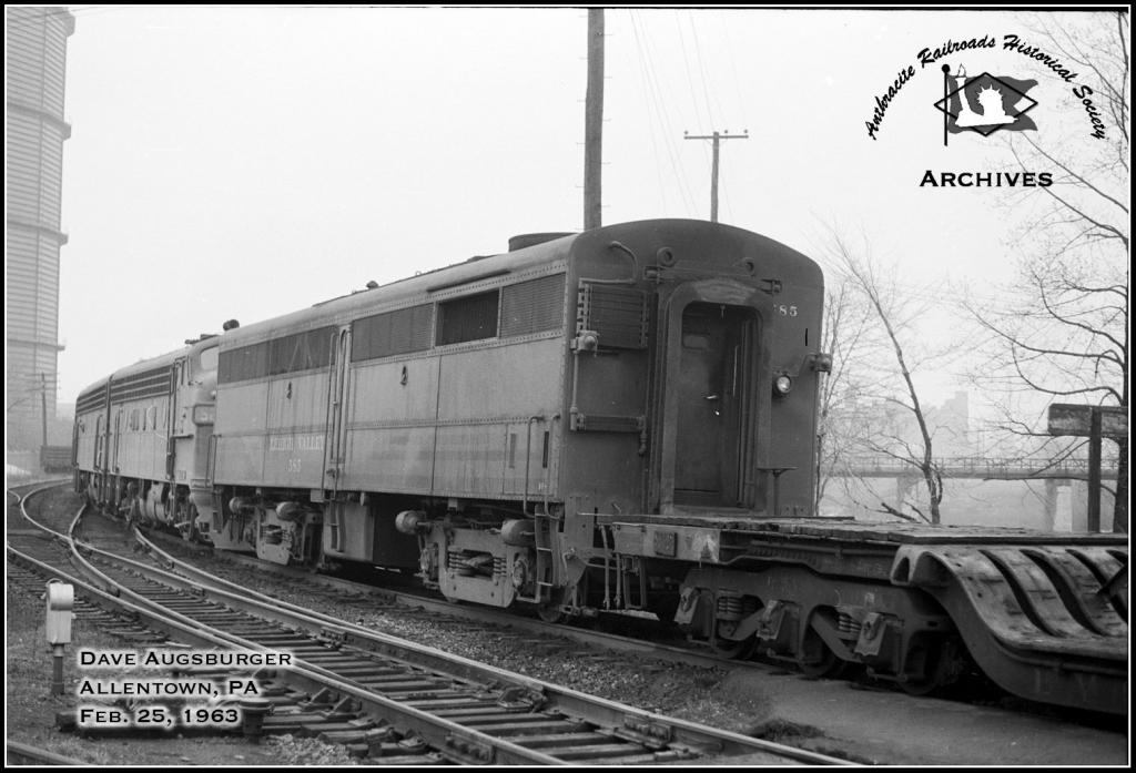 Lehigh Valley ALCO FB2 585 at Allentown, PA - ARHS Digital Archive