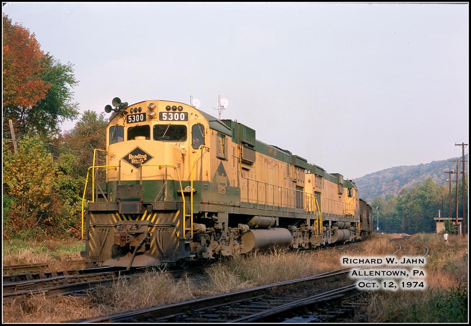 Reading ALCO C630 5300 at Allentown, PA - ARHS Digital Archive