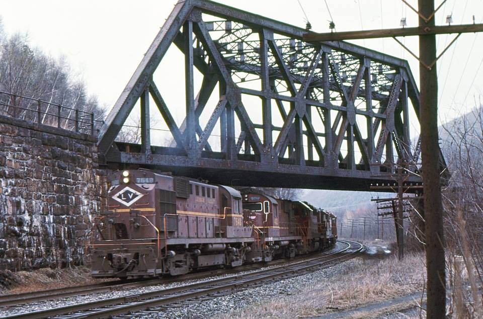 Lehigh Valley ALCO RS11m 7648 at Jim Thorpe, PA - ARHS Digital Archive