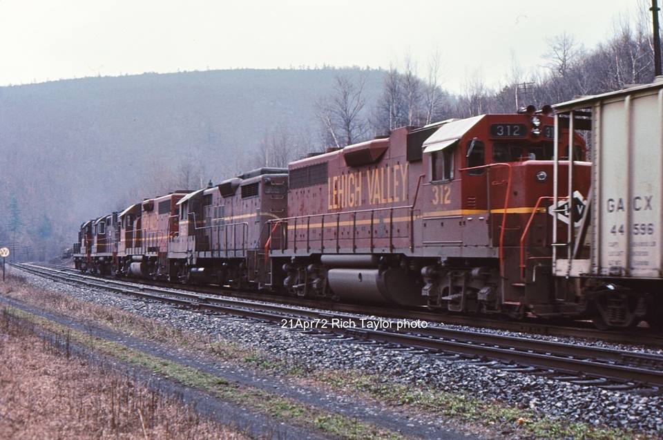 Lehigh Valley EMD GP38 312 at Jim Thorpe, PA - ARHS Digital Archive
