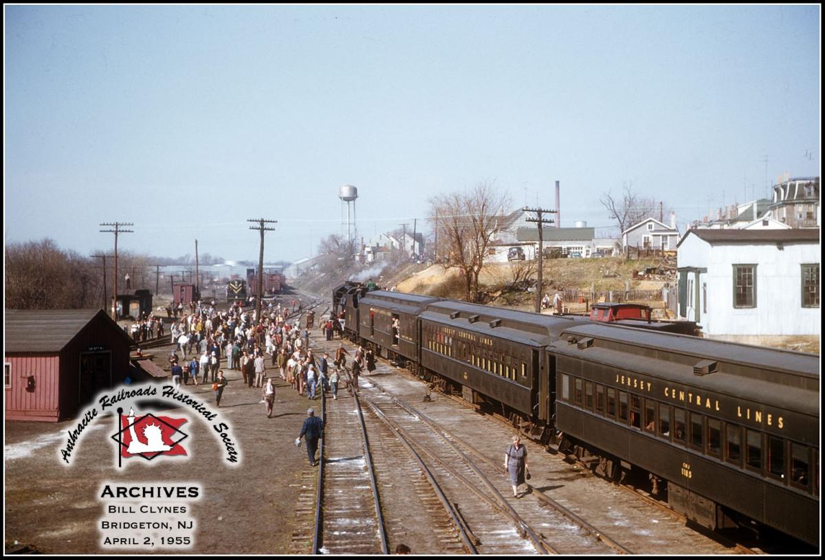 Central Railroad of New Jersey BLW 4-6-0 774 at Bridgeton, NJ - ARHS Digital Archive