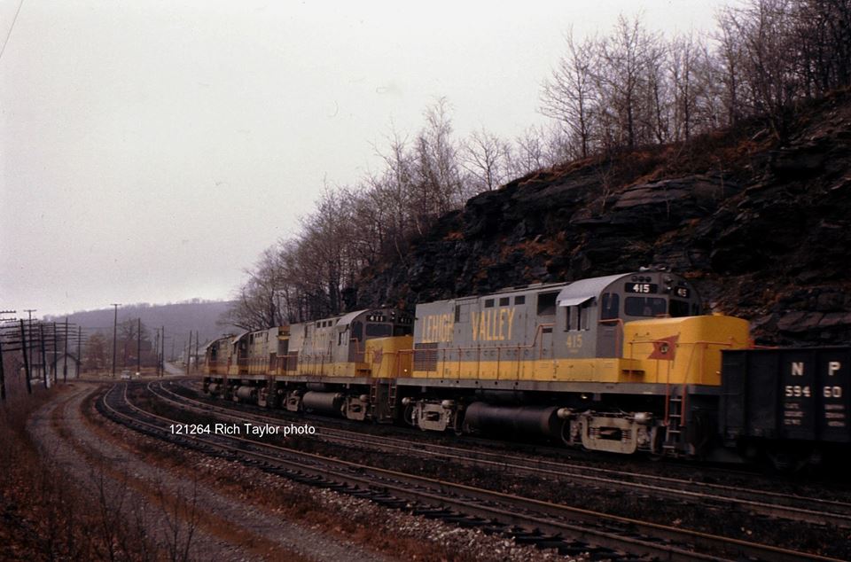 Lehigh Valley ALCO C420 415 at Mountain Top, PA - ARHS Digital Archive