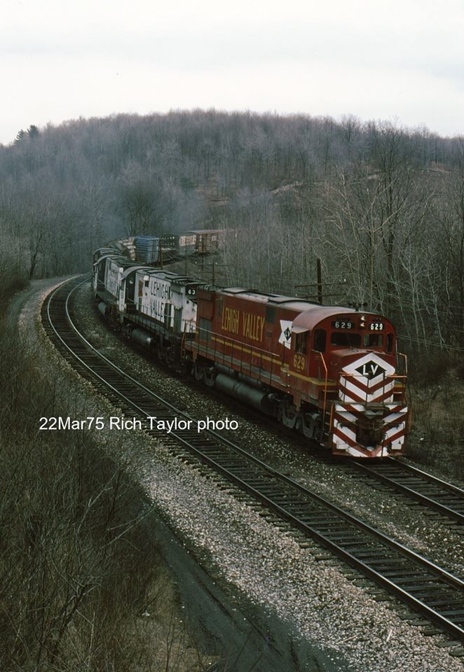 Lehigh Valley ALCO C628 629 at Tannery, PA - ARHS Digital Archive