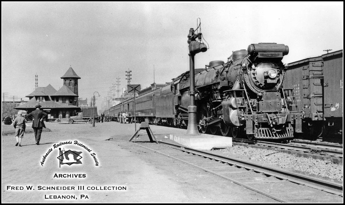 Central Railroad of New Jersey BLW G3 831 at Lebanon, PA - ARHS Digital Archive