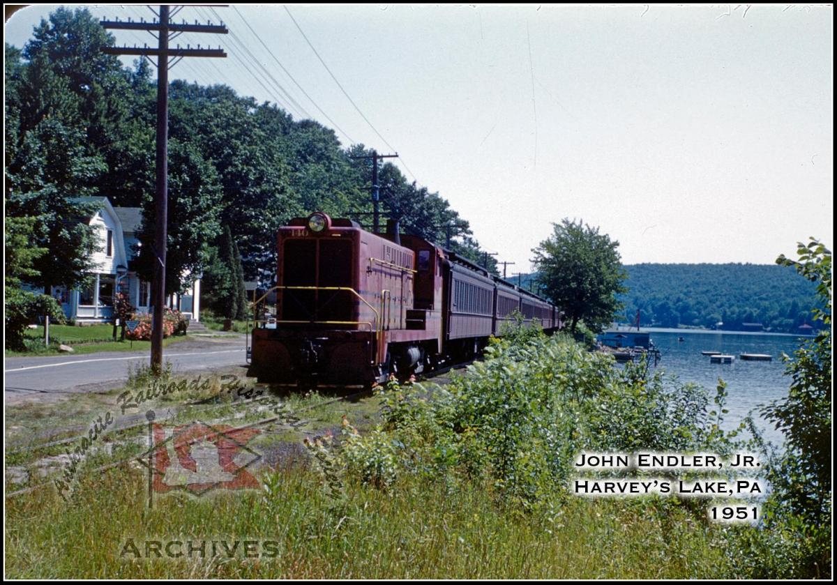 Lehigh Valley BLW DS 4-4-1000 140 at Harveys Lake, PA - ARHS Digital Archive