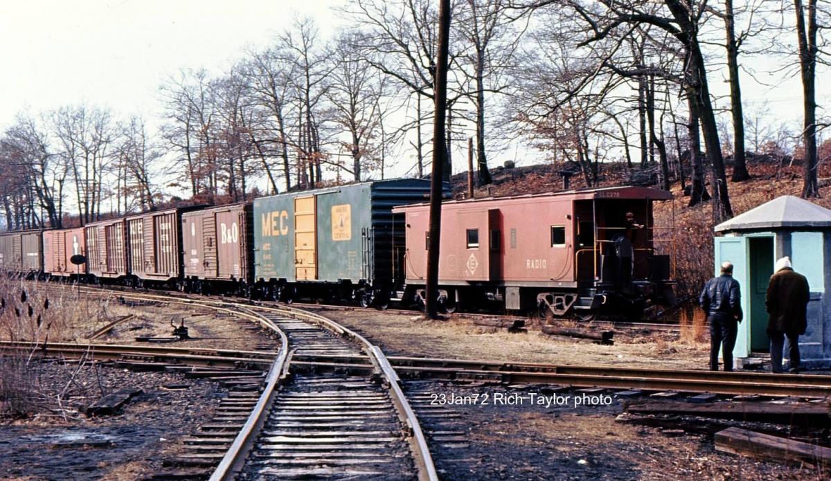 Erie Lackawanna Caboose C378 at Wharton, NJ - ARHS Digital Archive