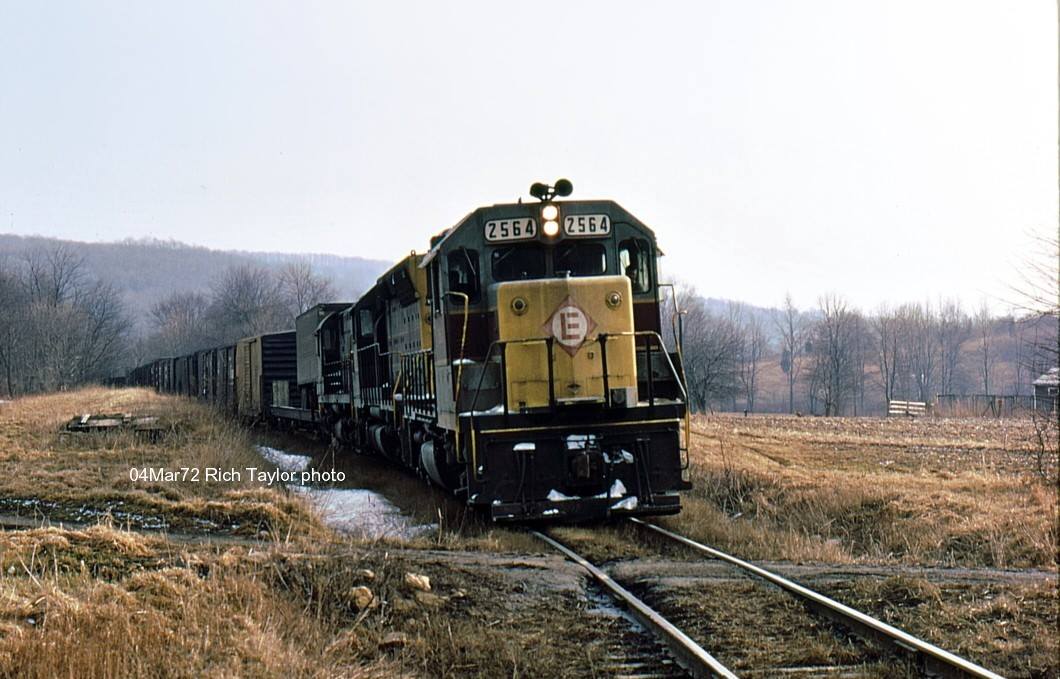 Erie Lackawanna EMD GP35 2564 at Long Valley, NJ - ARHS Digital Archive