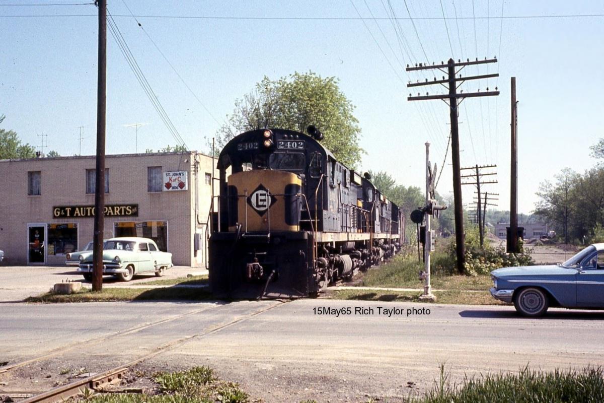 Erie Lackawanna ALCO C424 2402 at Goshen, NY - ARHS Digital Archive