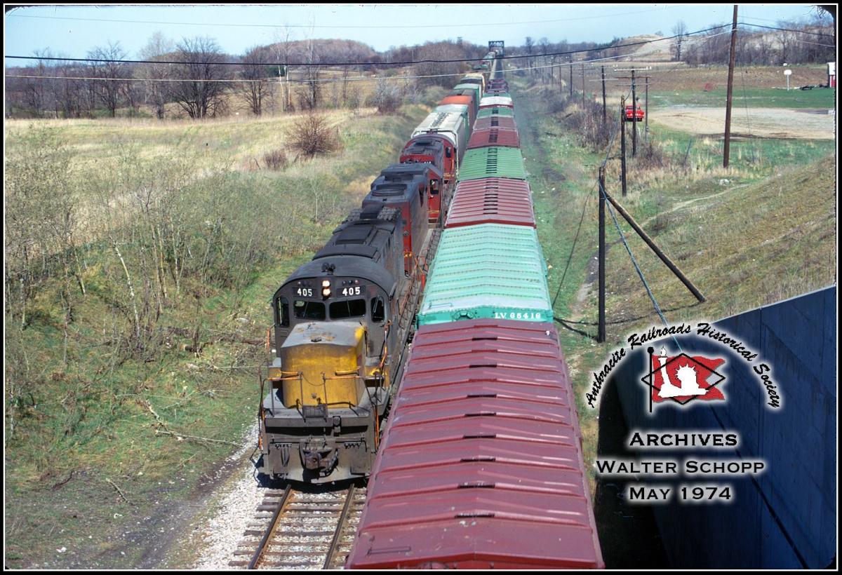 Lehigh Valley ALCO C420 405 at Unknown, US - ARHS Digital Archive