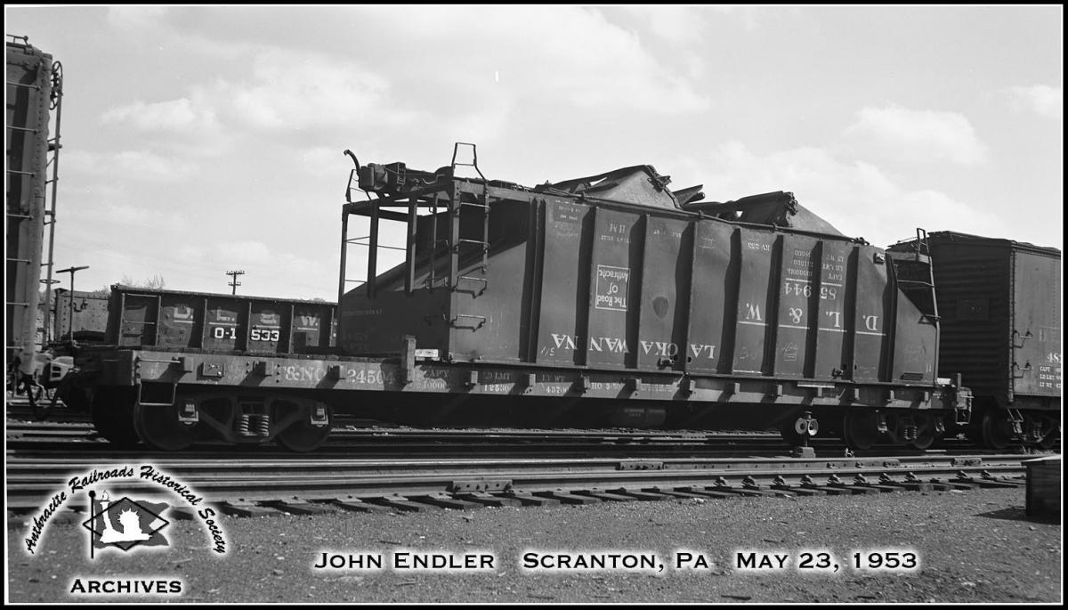 Delaware, Lackawanna and Western Hopper 85944 at Scranton, PA - ARHS Digital Archive