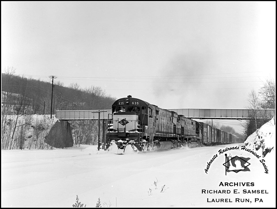 Lehigh Valley ALCO C628 635 at Laurel Run, PA - ARHS Digital Archive