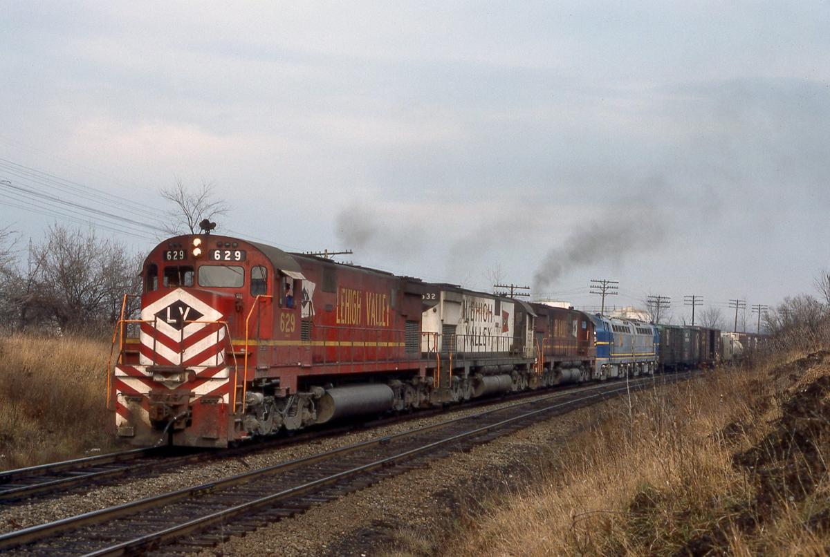 Lehigh Valley ALCO C628 629 at Schenectady, NY - ARHS Digital Archive