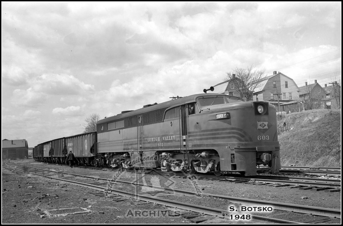Lehigh Valley ALCO PA1 603 at Wilkes-Barre, PA - ARHS Digital Archive