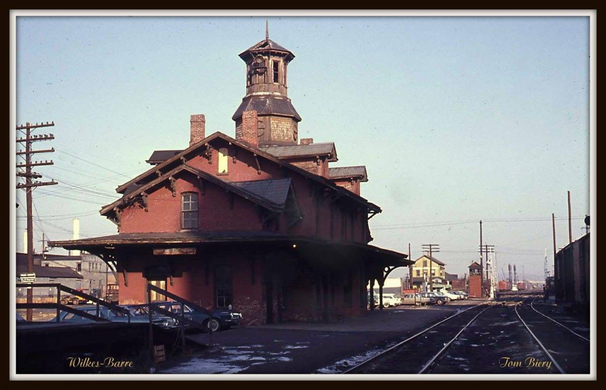 Central Railroad of New Jersey Station  at Wilkes-Barre, PA - ARHS Digital Archive