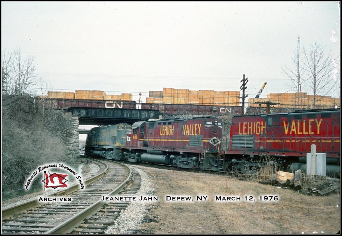Lehigh Valley ALCO C420 406 at Depew, NY - ARHS Digital Archive