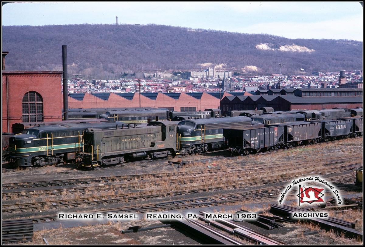 Reading BLW VO-1000 84 at Reading, PA - ARHS Digital Archive
