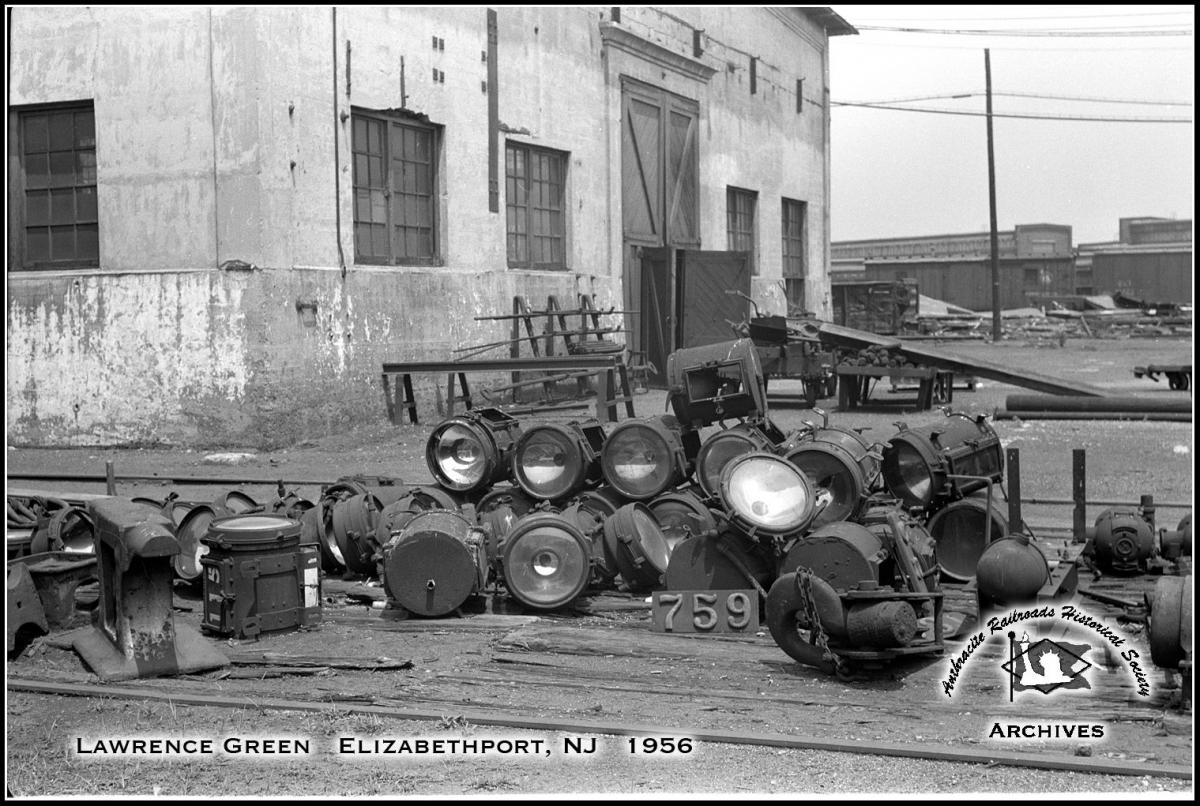 Central Railroad of New Jersey BLW 4-6-0 759 at Elizabeth, NJ - ARHS Digital Archive