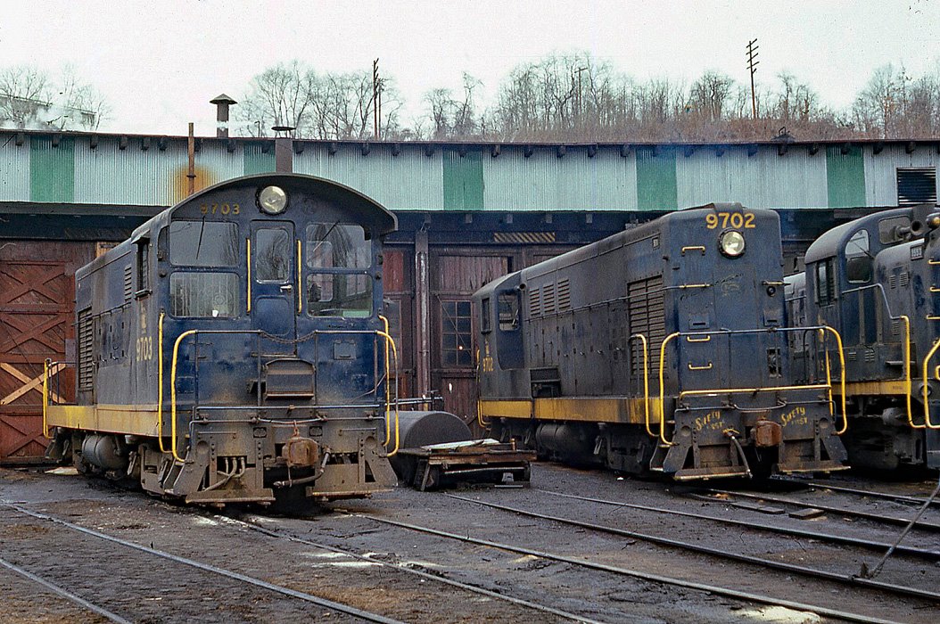 Baltimore and Ohio FM H10-44 9702 at Bethlehem, PA - ARHS Digital Archive