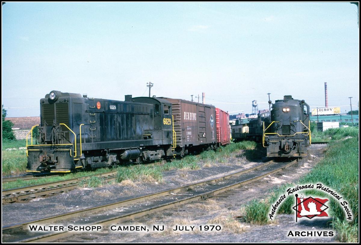 Reading ALCO RS3 463 at Camden, NJ - ARHS Digital Archive