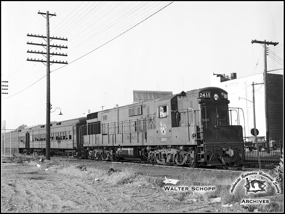 Central Railroad of New Jersey FM H24-66 2411 at Asbury Park, NJ - ARHS Digital Archive