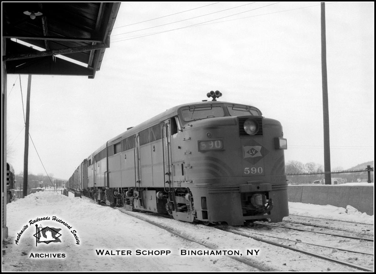 Lehigh Valley ALCO FA2 590 at Binghamton, NY - ARHS Digital Archive