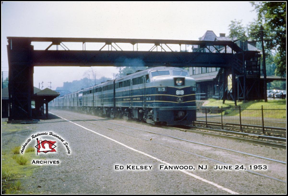 Baltimore and Ohio ALCO FA2 819 at Fanwood, NJ - ARHS Digital Archive