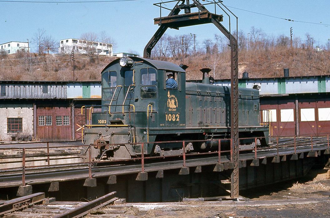 Central Railroad of New Jersey EMD SW7 1082 at Bethlehem, PA - ARHS Digital Archive