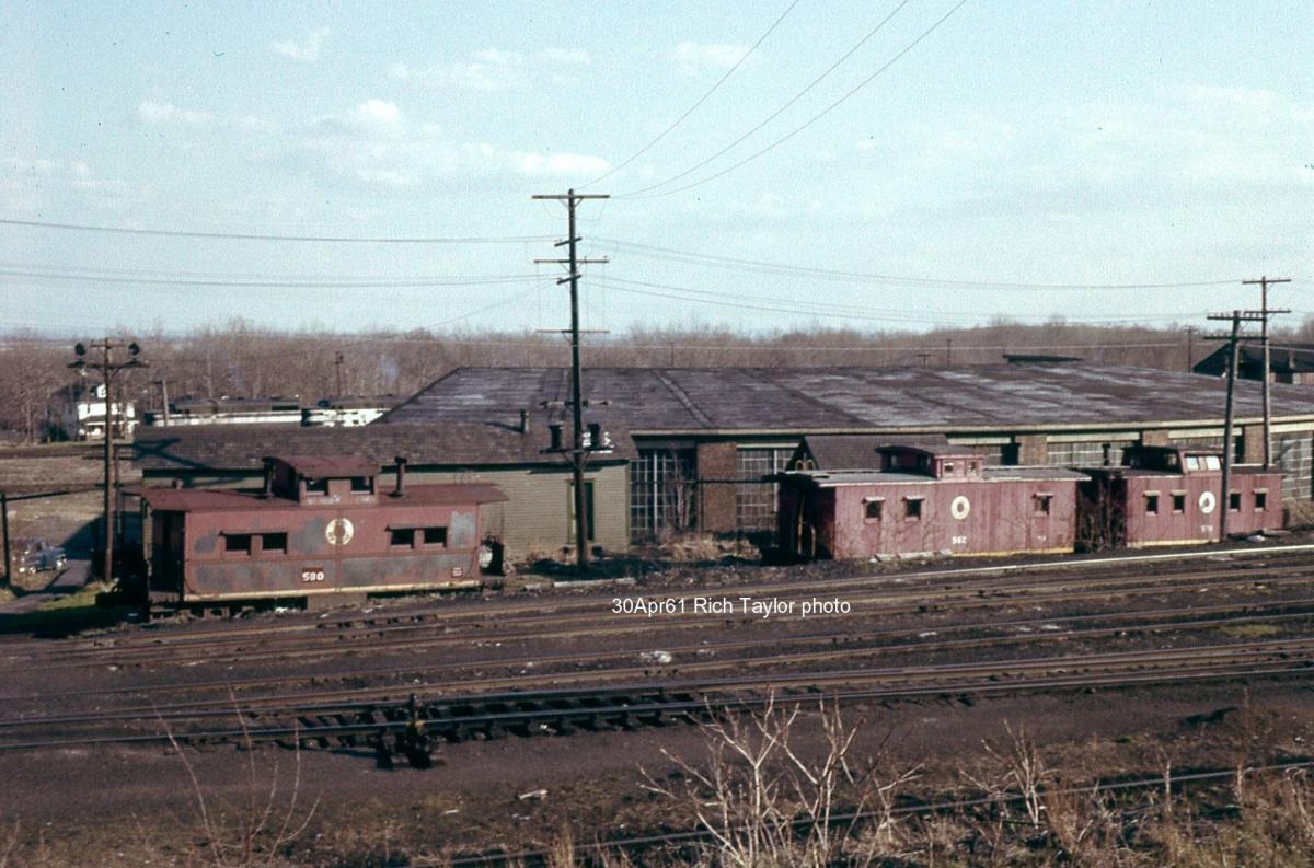 Lehigh and New England Caboose 580 at Pen Argyl, PA - ARHS Digital Archive