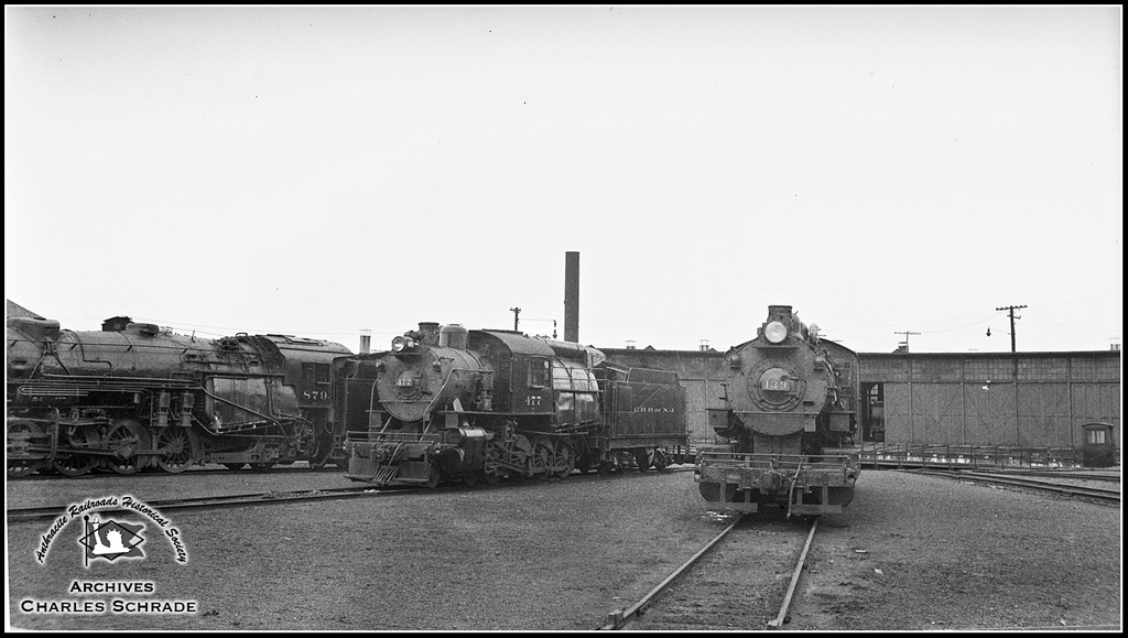 Central Railroad of New Jersey Brooks 4-8-0C 477 at Unknown, US - ARHS Digital Archive