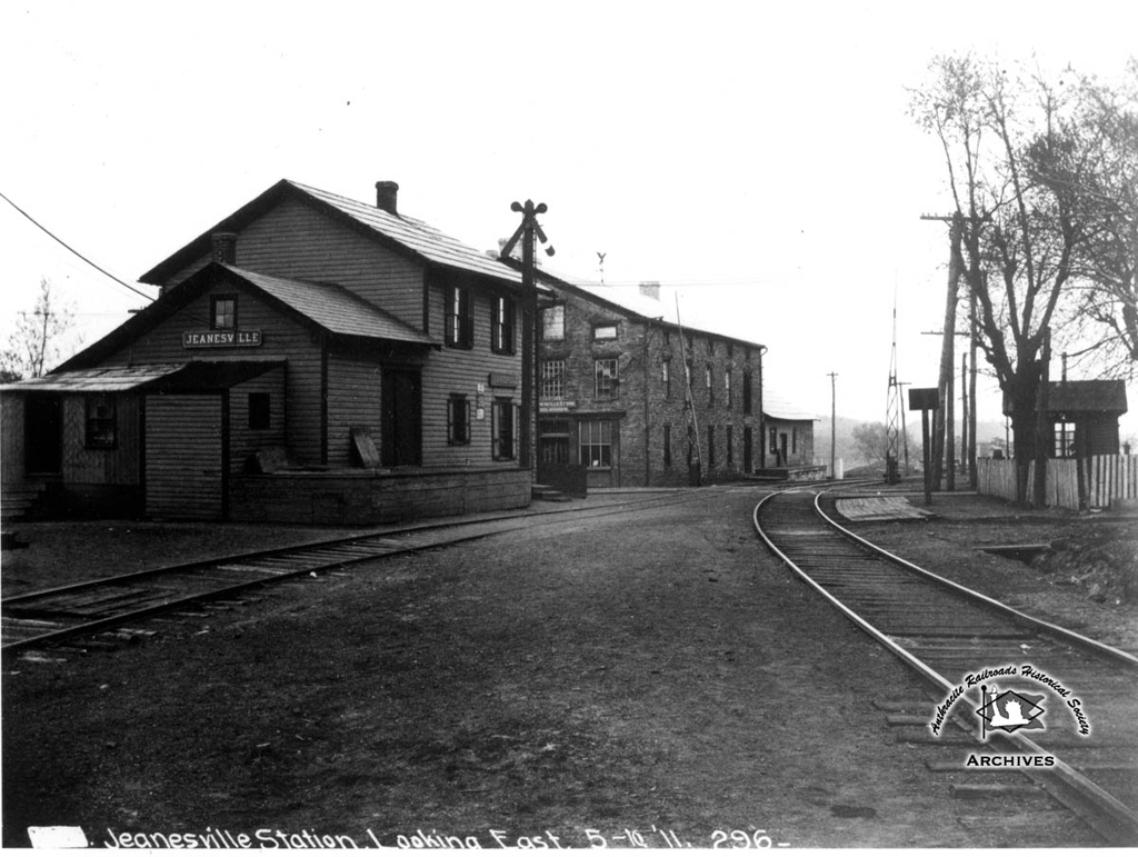 Lehigh Valley Station  at Jeanesville, PA - ARHS Digital Archive
