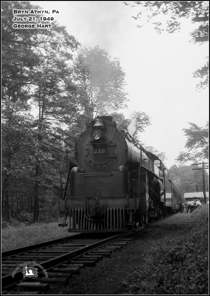 Reading RDG 4-6-2 G-3 218 at Bryn Athyn, PA - ARHS Digital Archive