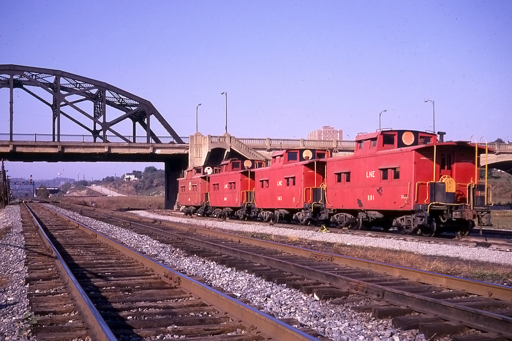Lehigh and New England Caboose 581 at Bethlehem, PA - ARHS Digital Archive